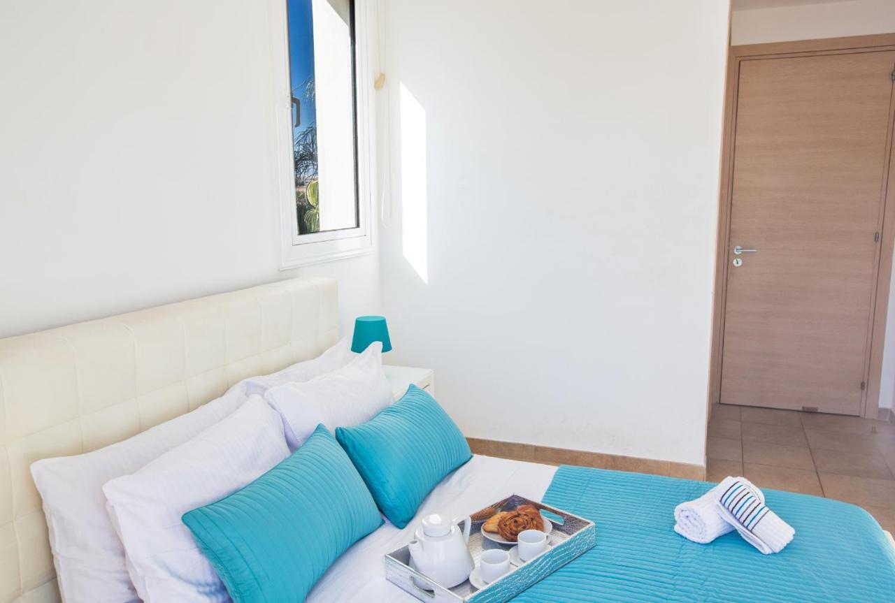 Seaspray Villa Protarász Kültér fotó