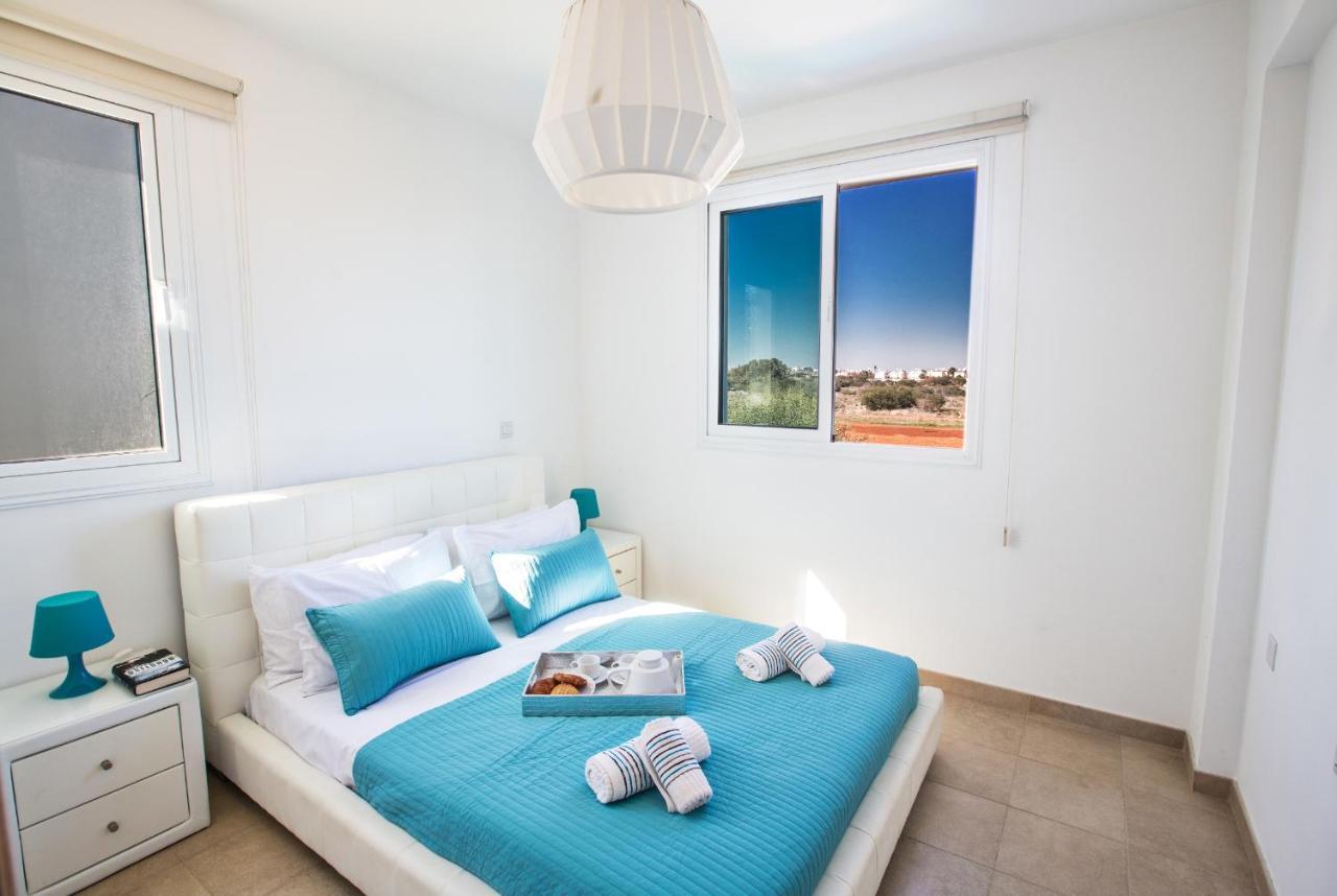 Seaspray Villa Protarász Kültér fotó