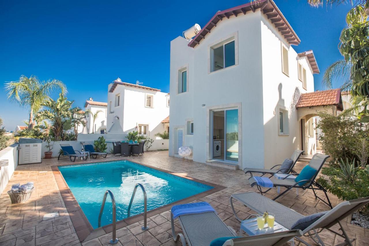 Seaspray Villa Protarász Kültér fotó